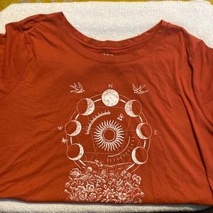 Torrid size 3 t shirt